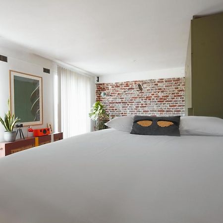 Studio Loft Design 70's Lejlighed Clichy Eksteriør billede